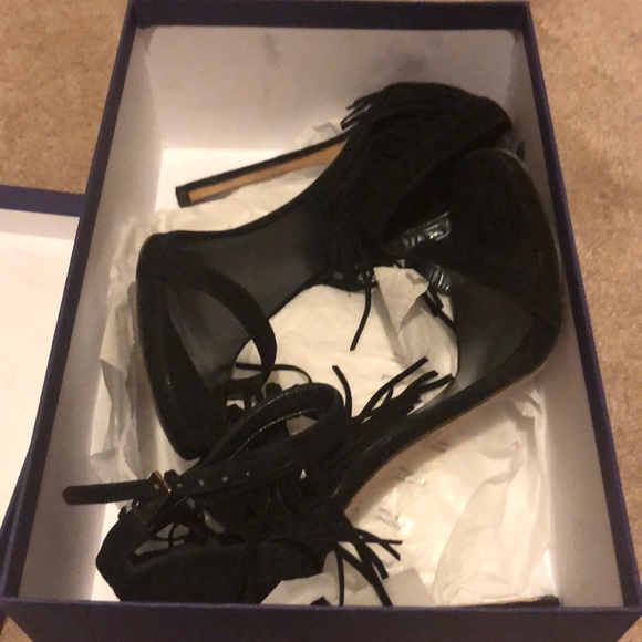 Stuart Wietzman FringeLove Sandals Sz 9M - Picture 2 of 3
